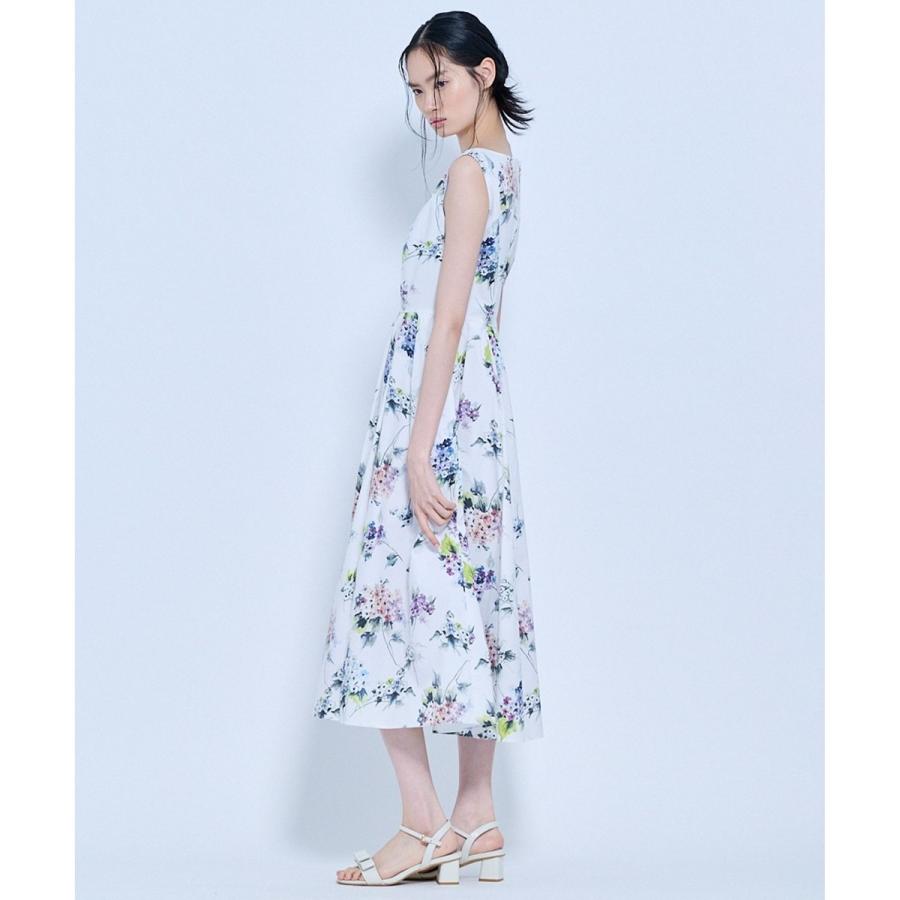 【星風まどかさん着用】HYDRANGEA PRISM ドレスの画像