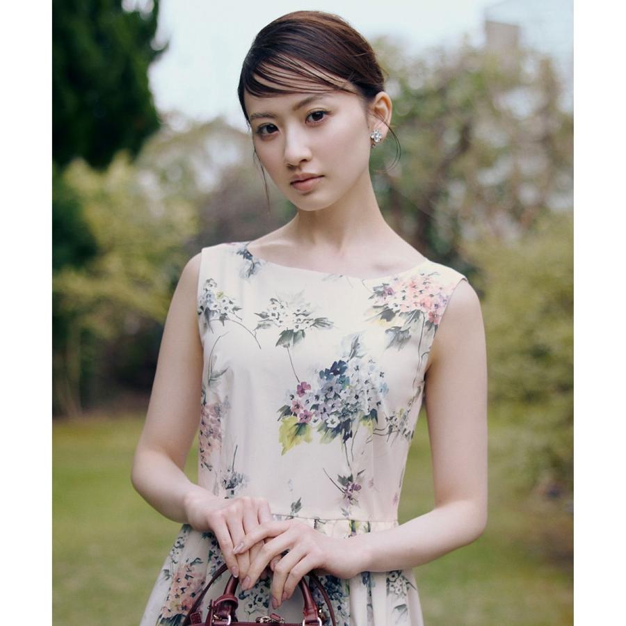 【星風まどかさん着用】HYDRANGEA PRISM ドレスの画像