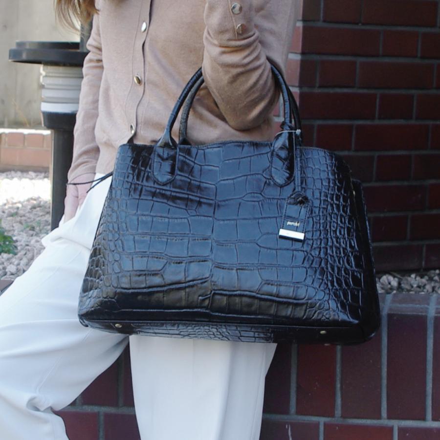 ペルケ（perche’）/【本革 レザー】やぎ革A4ユーティリティトートバッグ / perche ペルケ 本革 レザー】やぎ革A4ユーティリティトートバッグ / perche ペルケ