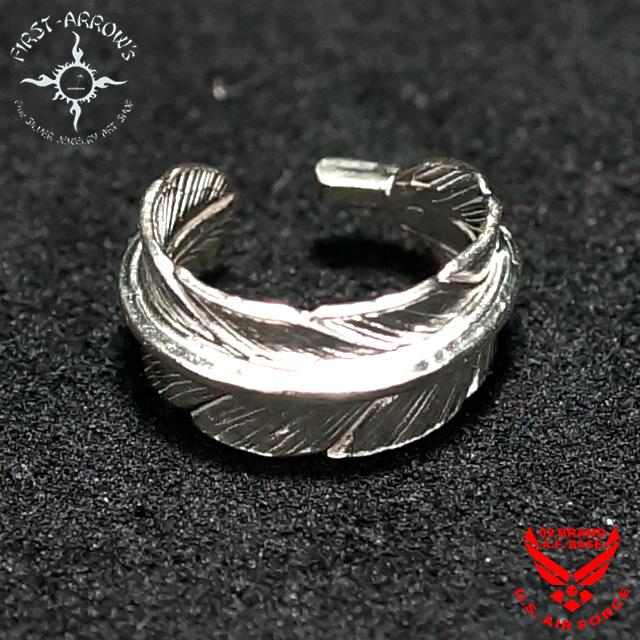 a*k様 Off-White / アロー ピアス FIRST ARROW's（ファーストアローズ） ポイント2倍!!ファースト