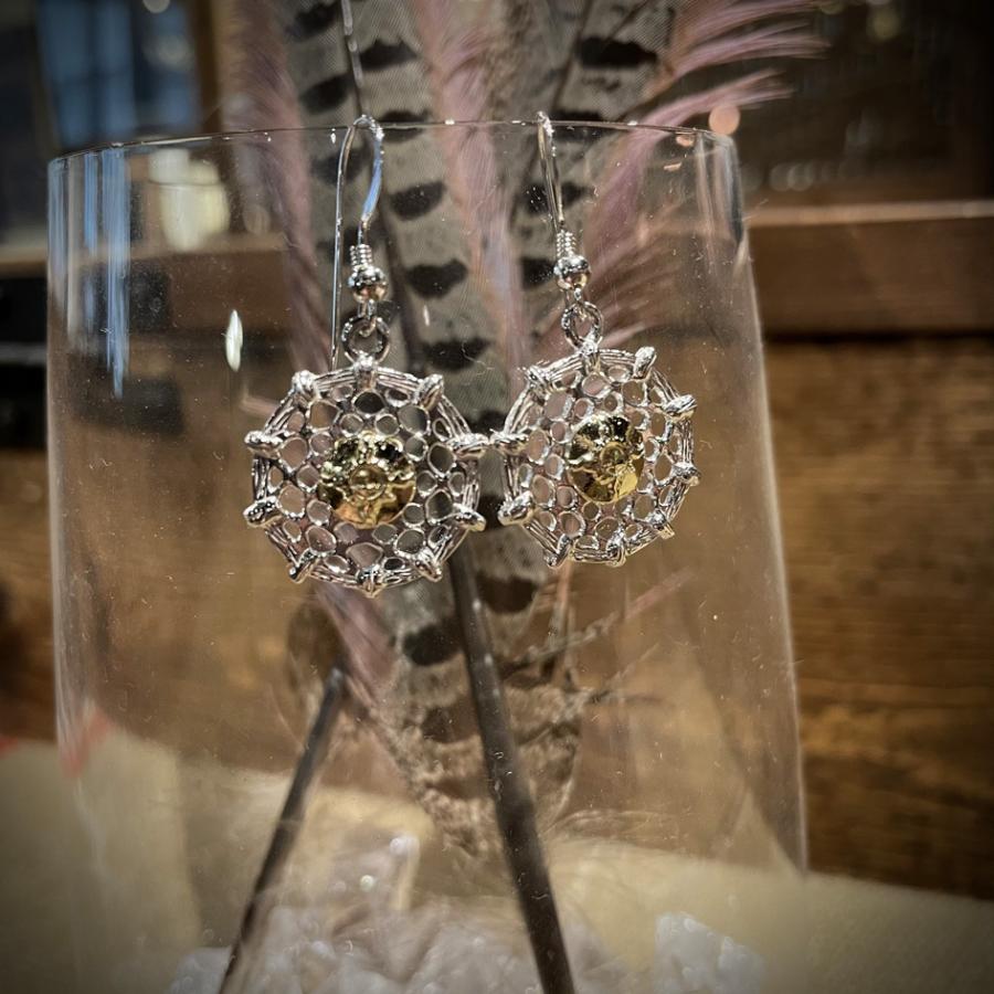 ポイント2倍!!ファーストアローズ K18付 Dream Catcher フックピアス 単品 FIRST ARROWS o-253の画像