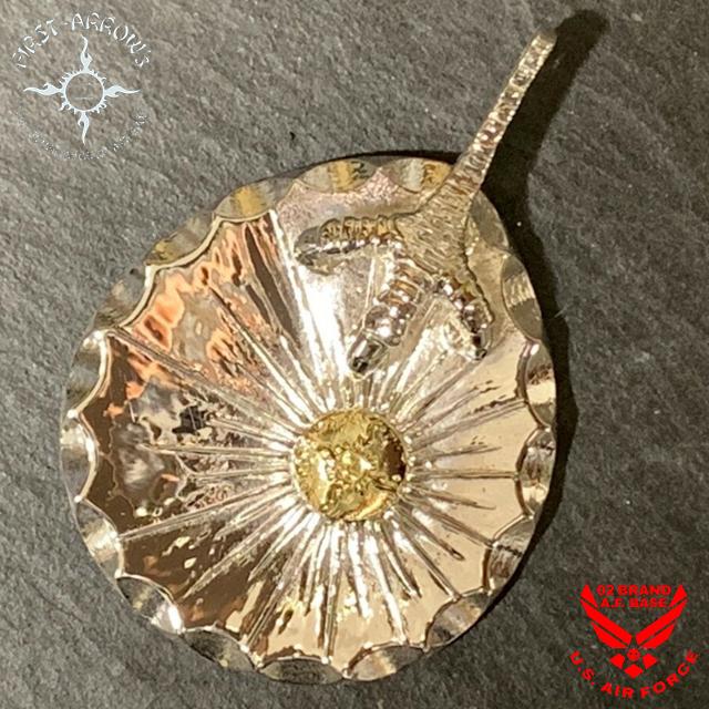 ポイント2倍!!ファーストアローズ K18付 ライジングサングラブメタル 40Φサイズ ペンダントトップ FIRST ARROWS p-736