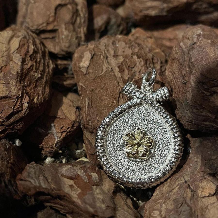 ファーストアローズ K18全金フラワーメタル 楽天市場】ポイント2倍!!ファーストアローズ K18フラワーメタル