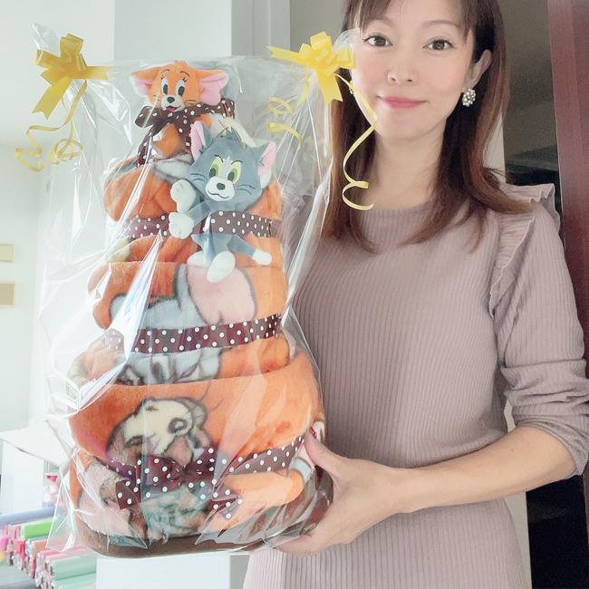 トムとジェリー おむつケーキ 出産祝い スペシャル トムとジェリーのブランケットやぬいぐるみキーホルダー グッズ プレミアムなオムツケーキ クリスマス ギフト |  | 11