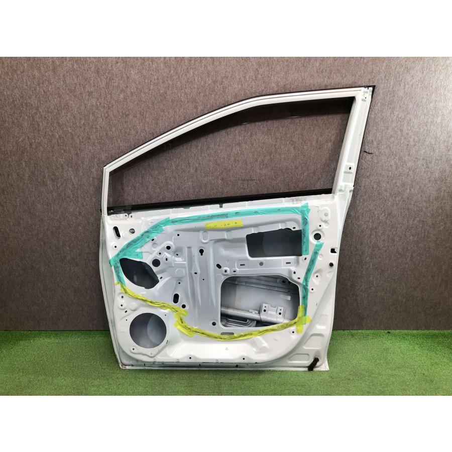 トヨタ シエンタ 170系 純正 右 フロントドア NSP170G/NSP172G/NCP175G