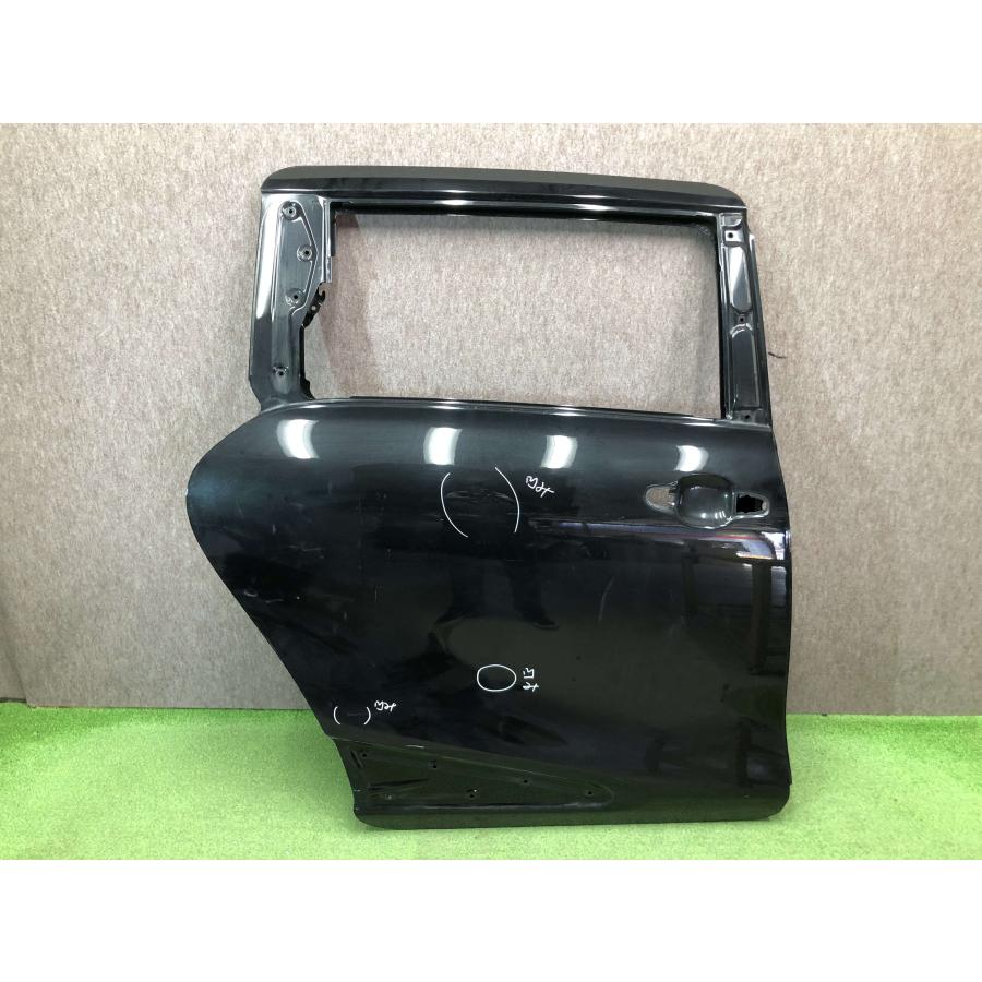 シエンタ ハイブリッド NSP170G/NSP172G/NCP175G 純正 右スライドドア 