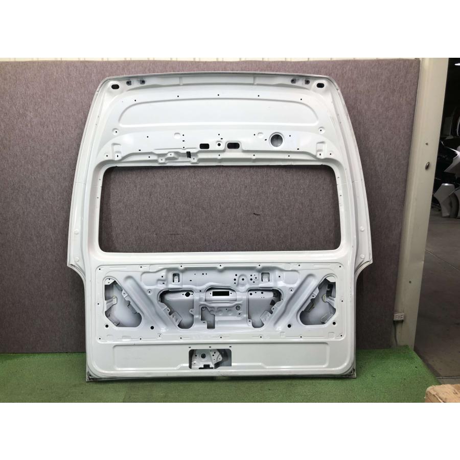 ハイエース ハイルーフ ワイド 200 リアゲート バックドア : 拓海商事