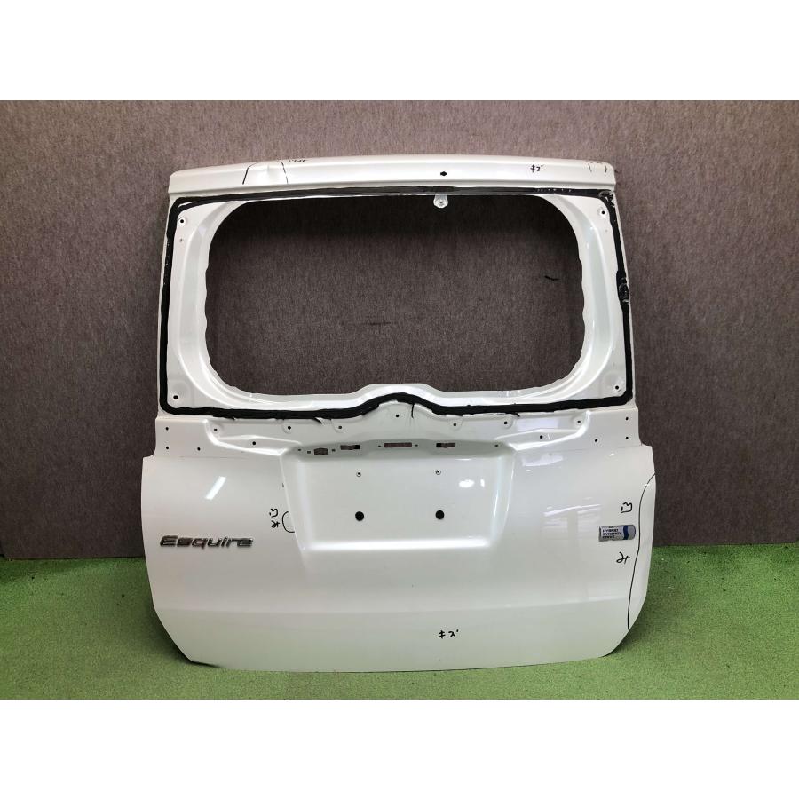 トヨタ ノア・ヴォクシー・エスクァイア・トヨタ純正バックカメラ ZWR80・85 ZRR80/ZRR85/ZWR80 エスクァイア ノア/ヴォクシー/ハイブリッド