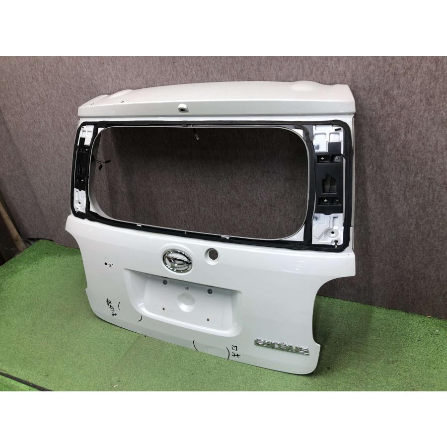 ムーヴキャンバス LA800S 純正 左リアドア ムーヴ キャンバス LA800S 純正 リアゲート バックドア 67149-B2360