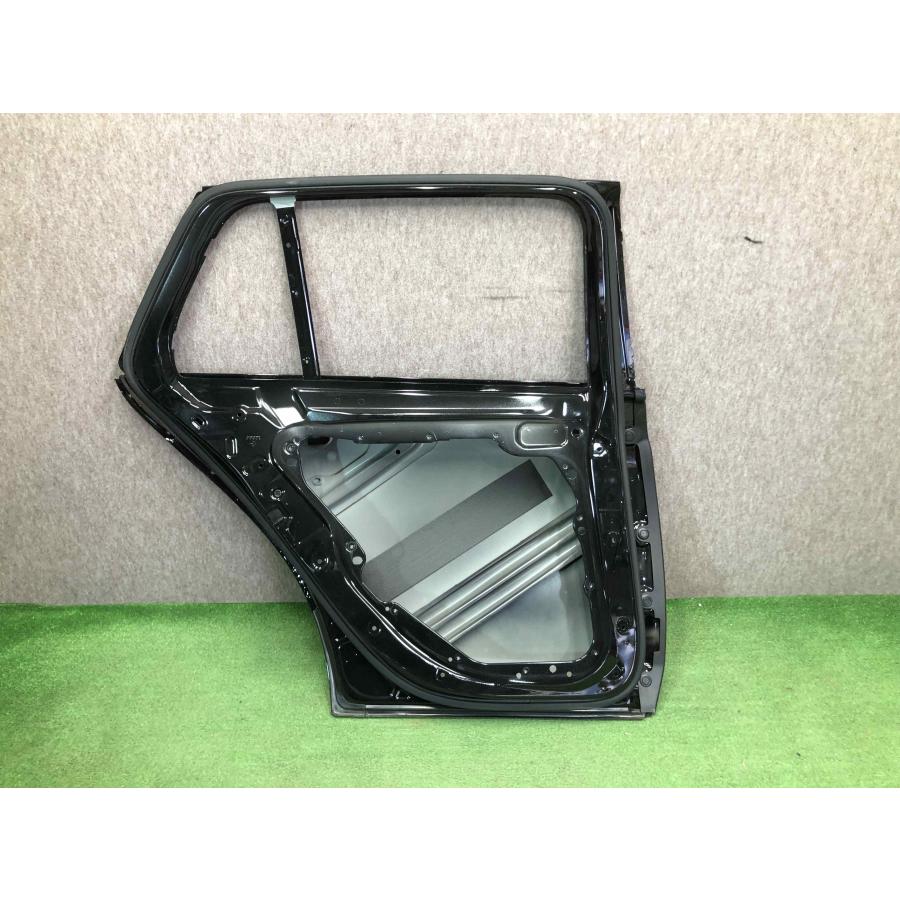 ベンツ 純正 Eクラス W213 左 リアドア A2137320310 : 拓海商事ヤフー