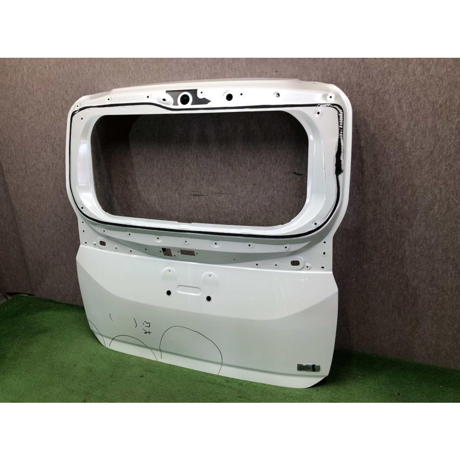 トヨタ ノア ヴォクシー 90 ZWR90 MZRA90 純正 リアゲート バックドア