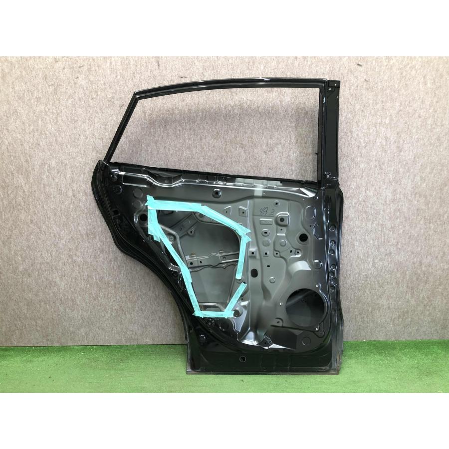 トヨタ ハリアー 80系 純正 左リアドア MXUA80/MXUA85/AXUH80/AXUH85