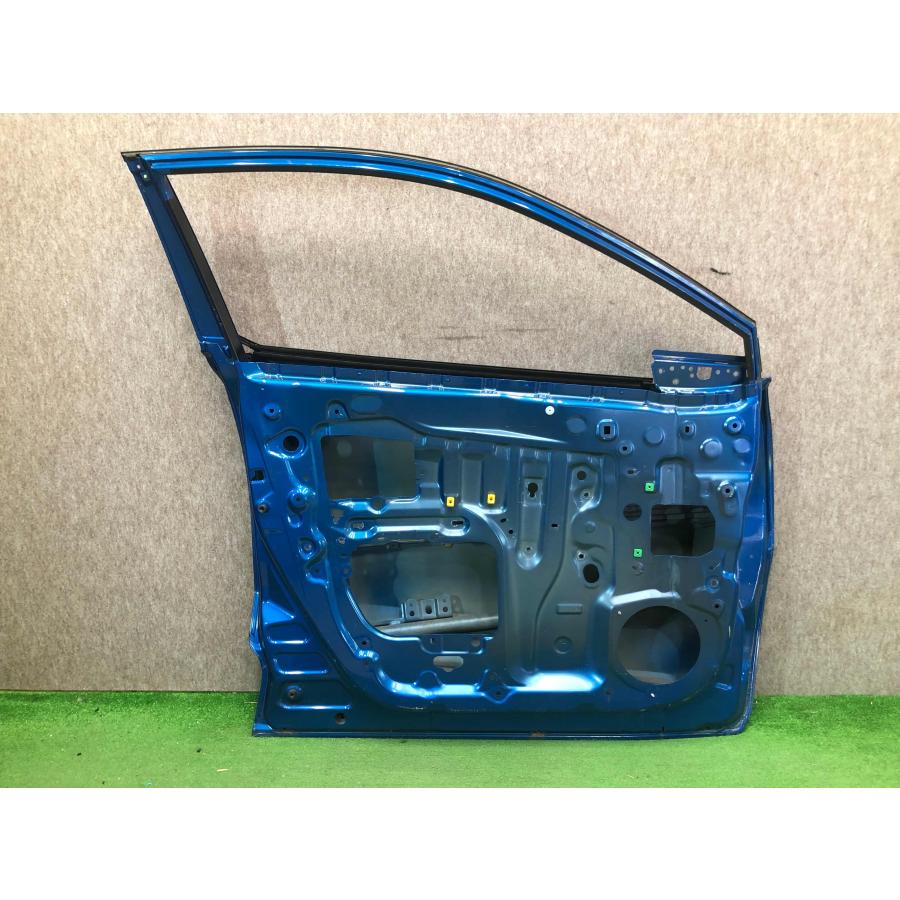 トヨタ C-HR CHR NGX10 NGX50 純正 左フロントフェンダ トヨタ C-HR/CHR 純正 左 フロントドア ZYX10/ZYX11/NGX10/NGX50