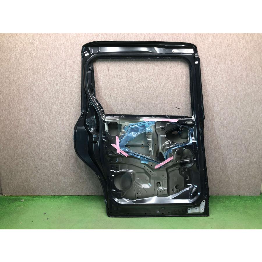 トヨタ ノア/ヴォクシー 90系 純正 左リアドア/スライドドア ZWR90W