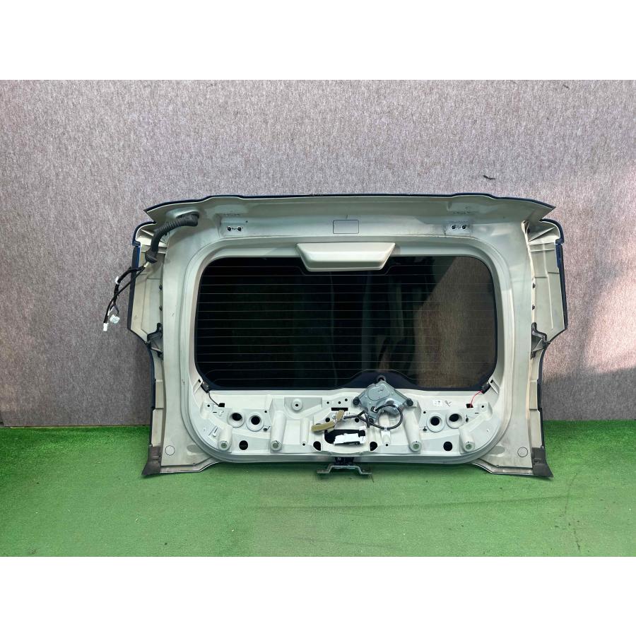 NISSAN セレナ C27 バックドア リアゲート上部 ガラス付き : 拓海商事