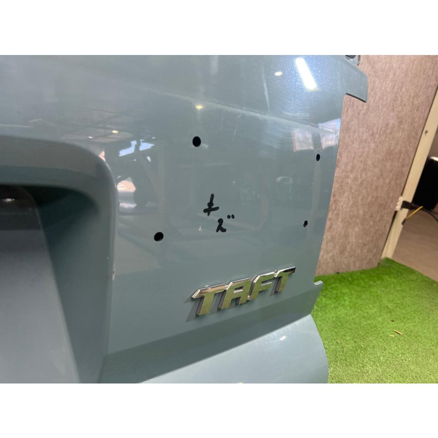 美品 タフト LA900S バックドア リアゲート リアバンパー タフト 6BA-LA900S バックドア リアゲートASSY X07 67005-B2D60-B0