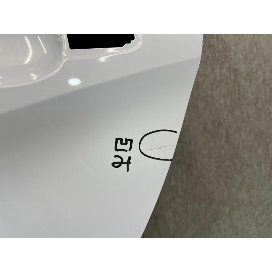 トヨタ ヤリス MXPH10 純正 左リアドア MXPH10/MXPH15/MXPA10/MXPA15