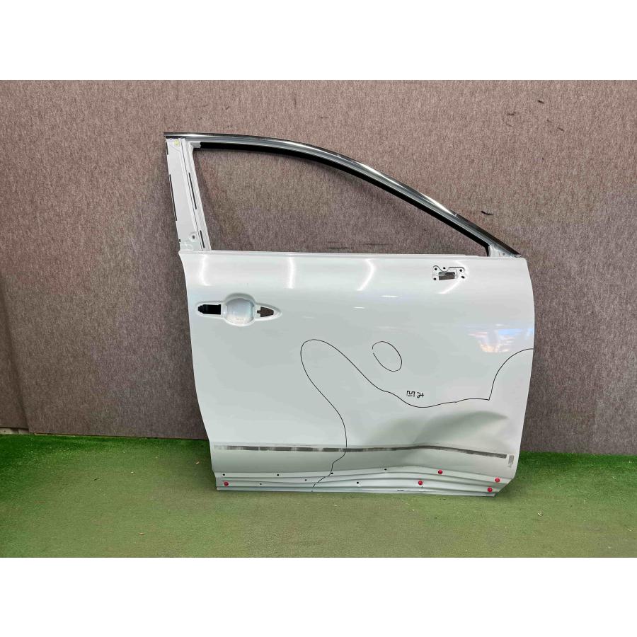 トヨタ ハリアー 80系 純正 右フロントドア MXUA80/MXUA85/AXUH80