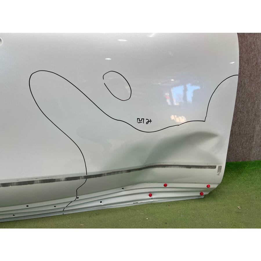 トヨタ ハリアー 80系 純正 右フロントドア MXUA80/MXUA85/AXUH80