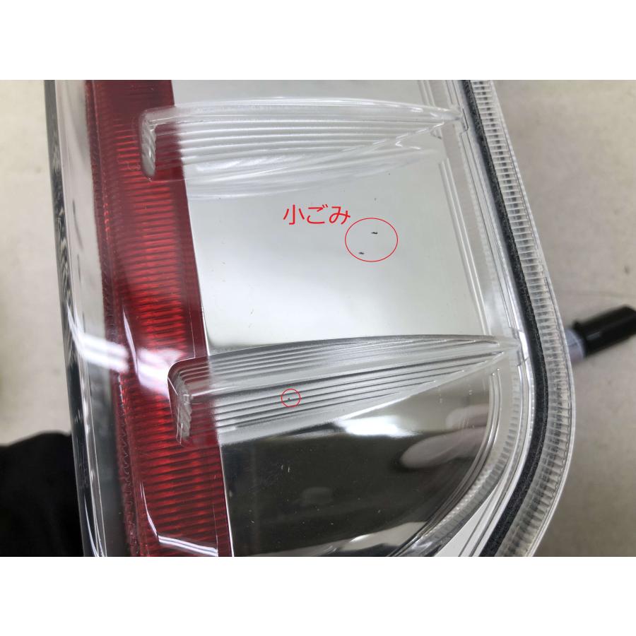 磨き済み ダイハツ ウェイク LA700S LA710S 前期 純正 右 テールランプ 