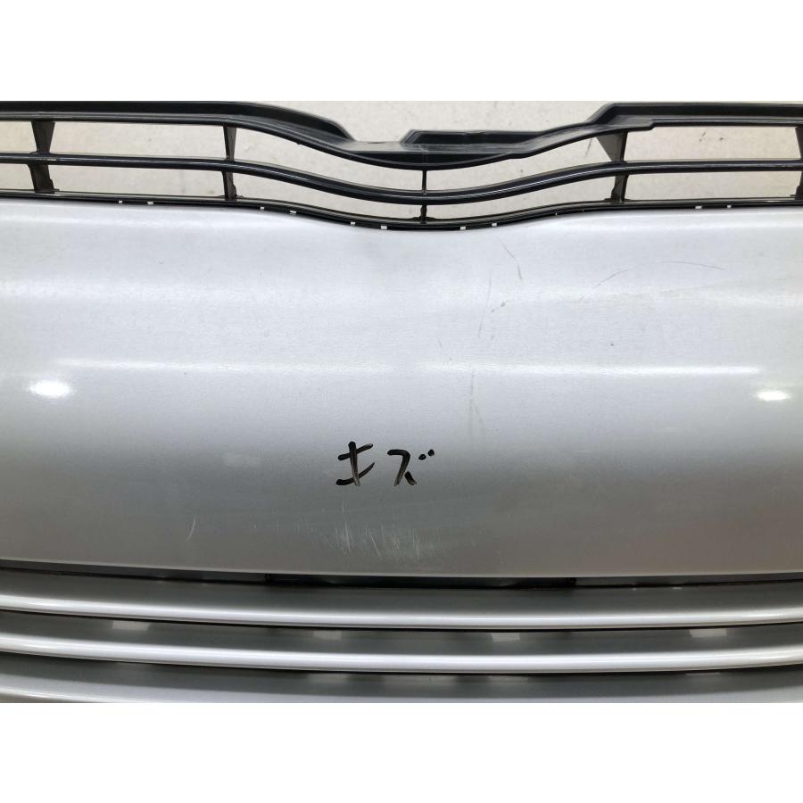 ヴォクシー ZRR70W フロントバンパー 新品 09428_1zaa24031629