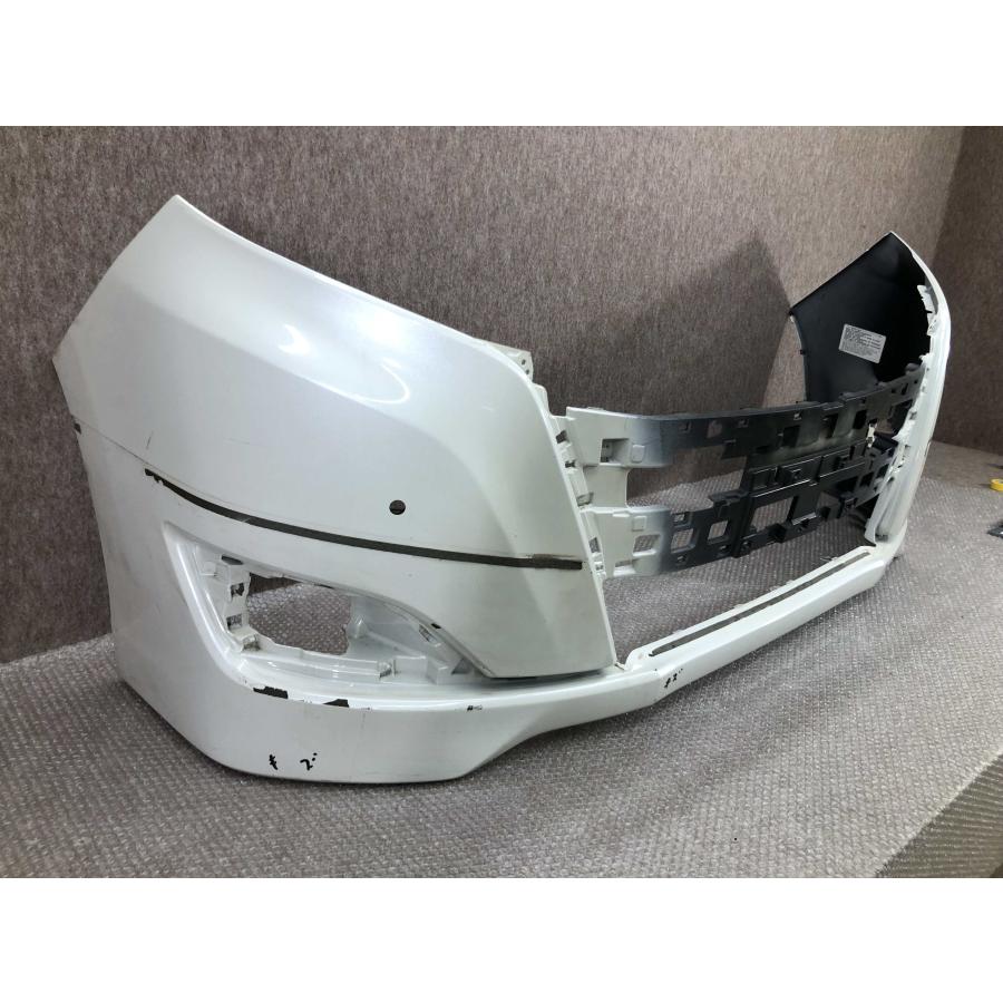 トヨタ エスクァイア 80系 純正品 フロントバンパー 52119-28L30
