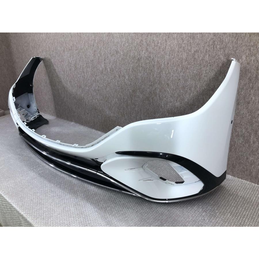 ベンツ風　汎用　バンパーモール４本取り付け画像はイメージです ベンツ EQE V295 AMG フロントバンパー A2958854501 : 拓海商事ヤフー