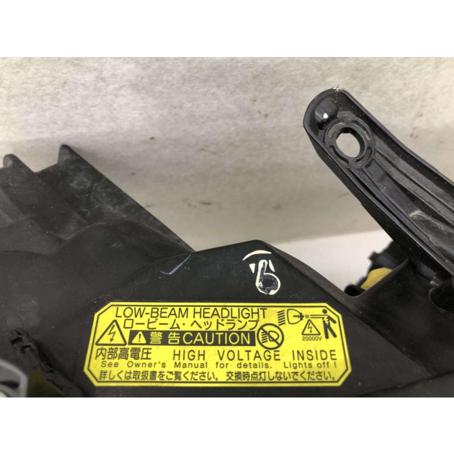トヨタ ヴェルファイア ANH20Wヘッドライト 右 ICHIKOH 58-23 磨き済み ヴェルファイア ANH20W 右 ヘッドライト ICHIKOH 58-24