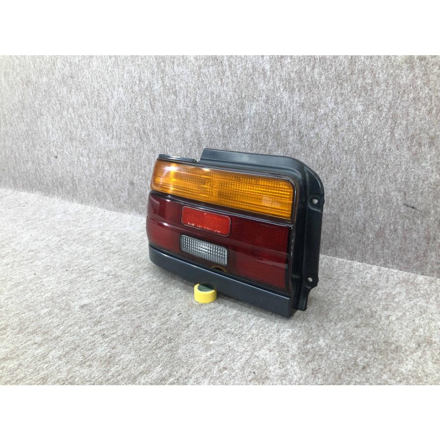 美品 磨き済み トヨタ AE100 カローラ セダン 純正 テールランプ 美品 磨き済み トヨタ AE100 カローラ セダン 純正 テールランプ