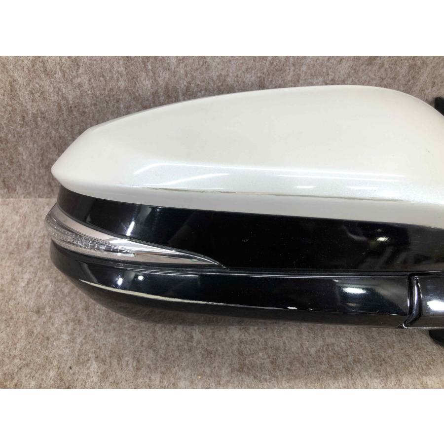 トヨタ 純正 ZSU60 ハリアー ドアミラー サイドミラー ウインカー 右 9