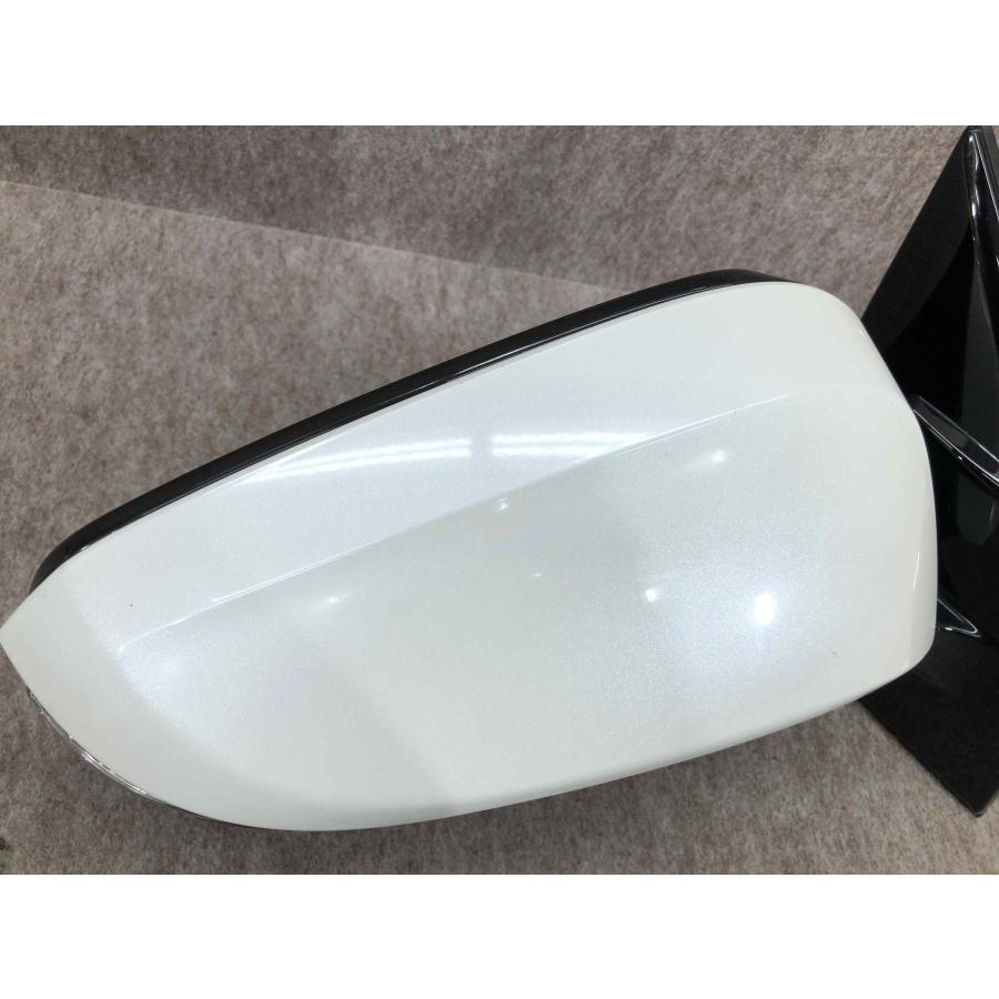 トヨタ 純正 ZSU60 ハリアー ドアミラー サイドミラー ウインカー 右 9