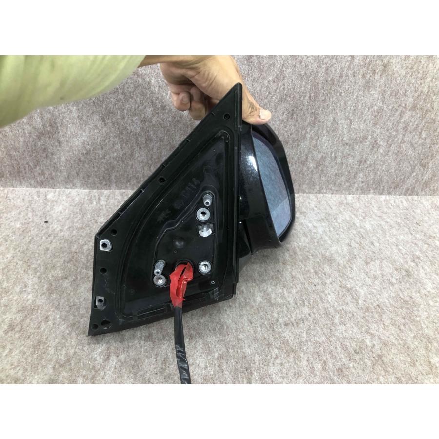 トヨタ 純正 ZSU60 ハリアー ドアミラー サイドミラー ウインカー 右