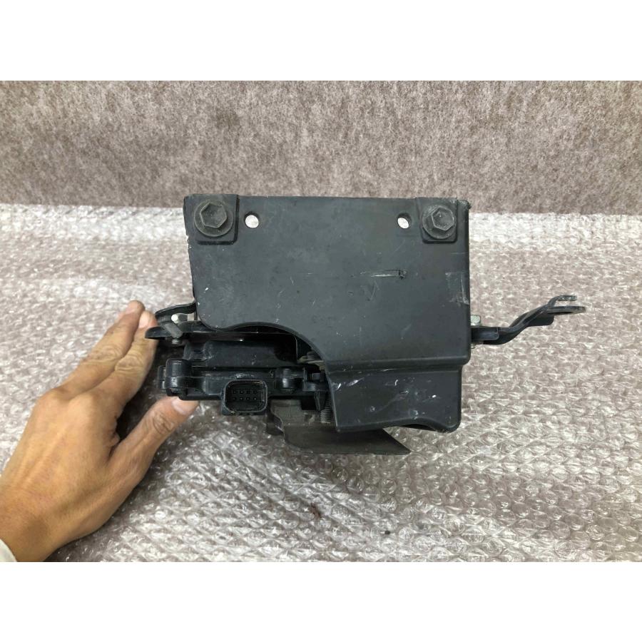 ルーミー タンク M900A M910A 純正 フロント ミリ波 レーザーレーダー