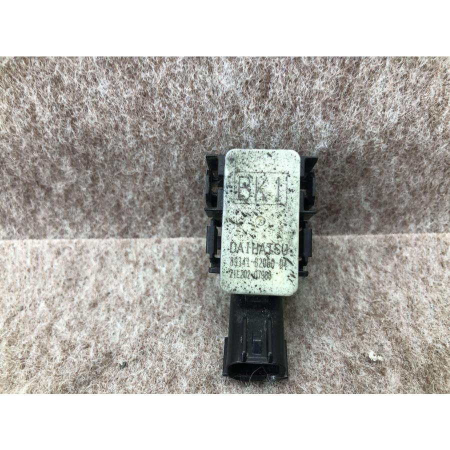 トヨタ ダイハツ ウルトラソニックセンサーソナー 89341-B2060-D4
