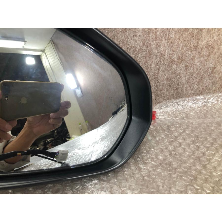 レクサス LM LM500h TAWH15W 純正 右 ドアミラー サイドミラー 045958