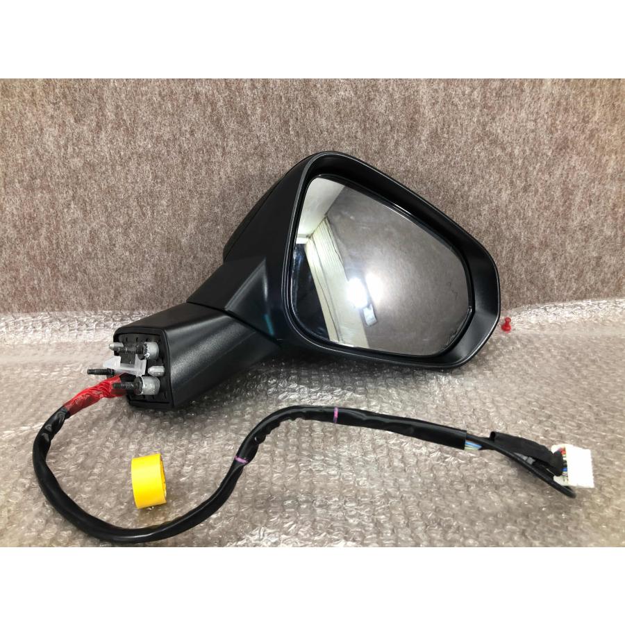 レクサス純正　LM500h サイドロアーパネル レクサス LM LM500h TAWH15W 純正 右 ドアミラー サイドミラー 045958