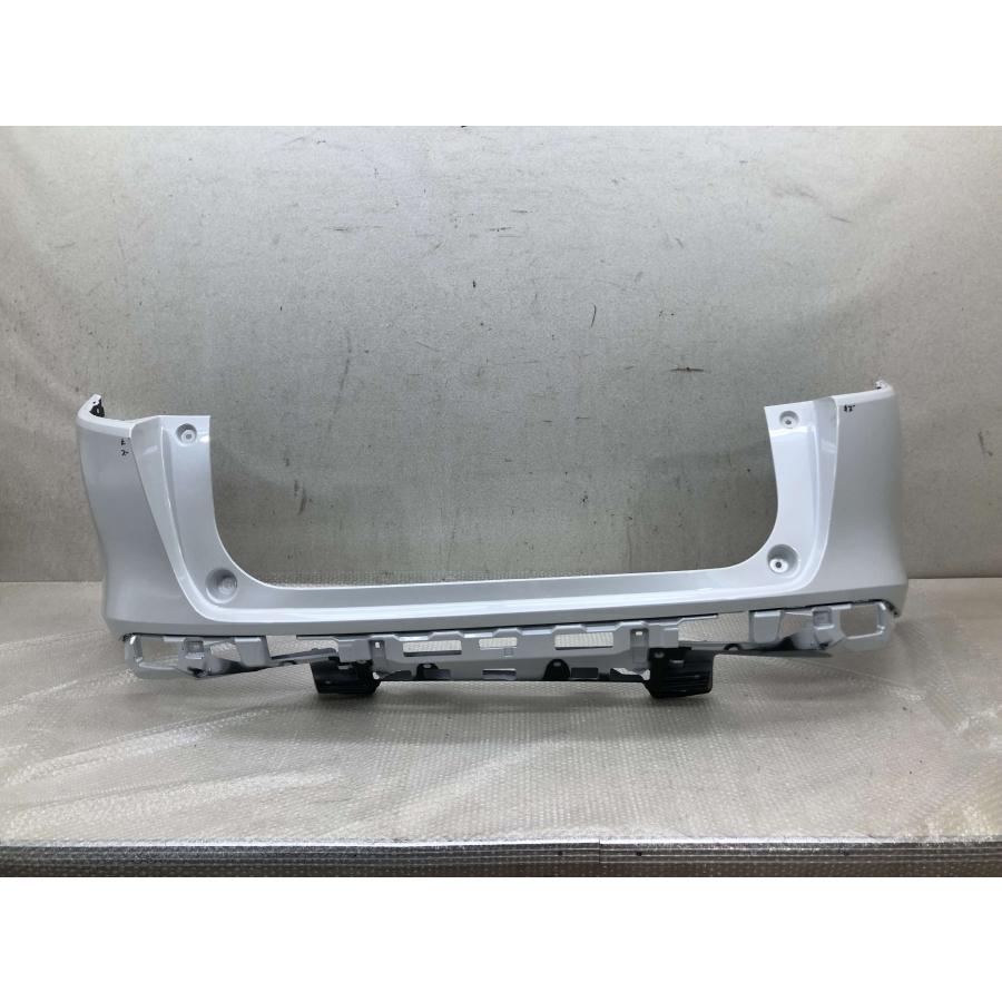 ホンダ ヴェゼル 純正 バンパー（後） ホンダ 純正 ヴェゼル 《 RU4 》 リアバンパー P10500-23011808 : NGP