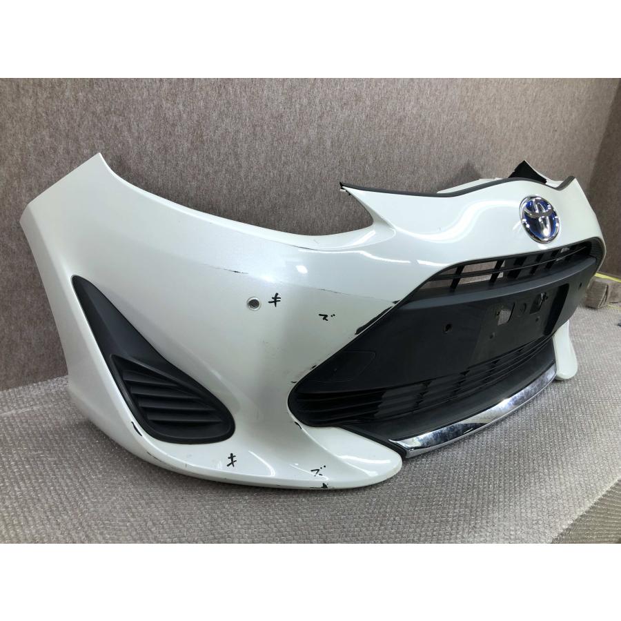 アクア NHP10 純正 フロントバンパー 52119-52A60 : 拓海商事ヤフー店