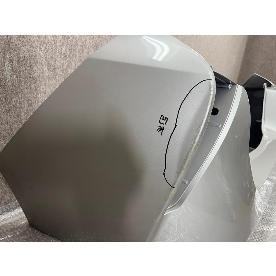 トヨタ プリウス ZVW50/ZVW51/ZVW55 前期 純正 リアバンパー 52159