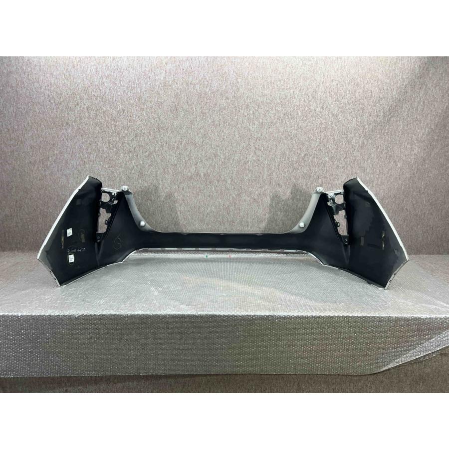 トヨタ プリウス ZVW50/ZVW51/ZVW55 前期 純正 リアバンパー 52159