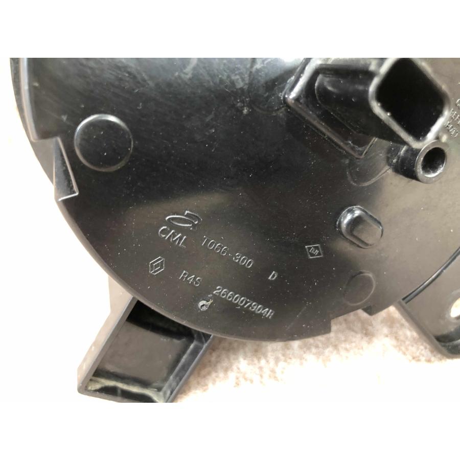 磨き済み ルノー トゥインゴ 左右フォグランプ 左右セット LED T066
