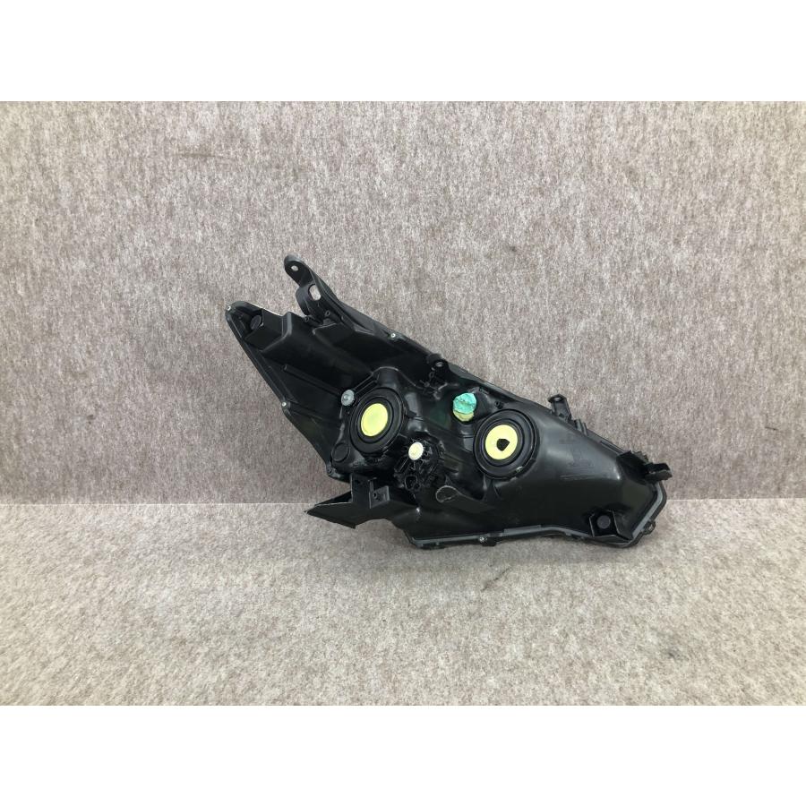 磨き済み トヨタ プリウスα ZVW40/ZVW41 前期 左ヘッドライト ハロゲン