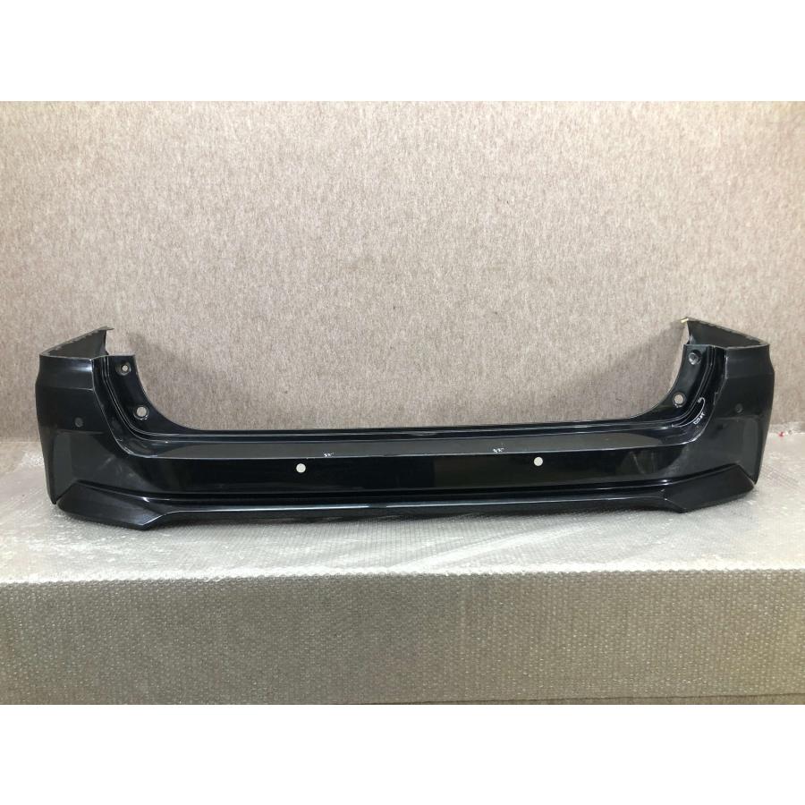 C27系セレナハイウェイスター前期純正 リアバンパー 85022-5TF0H 日産 セレナ ハイウェイスター C27/GC27 純正 リアバンパー 85022