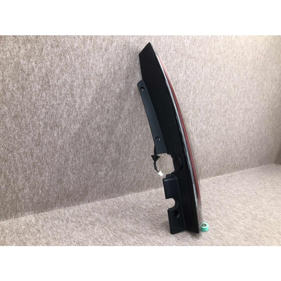 美品 磨き済み ステップワゴン RP6 RP7 RP8 純正 右 テールランプ