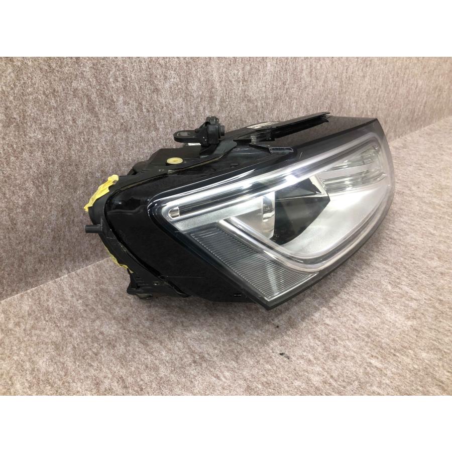 磨き済み アウディ Q5 8R 後期 右 ヘッドライト LED 8R0 941 006 D 