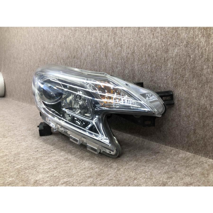 美品 磨き済み 日産 NOTE ノート E12 中期 右ライト 右ヘッドライト