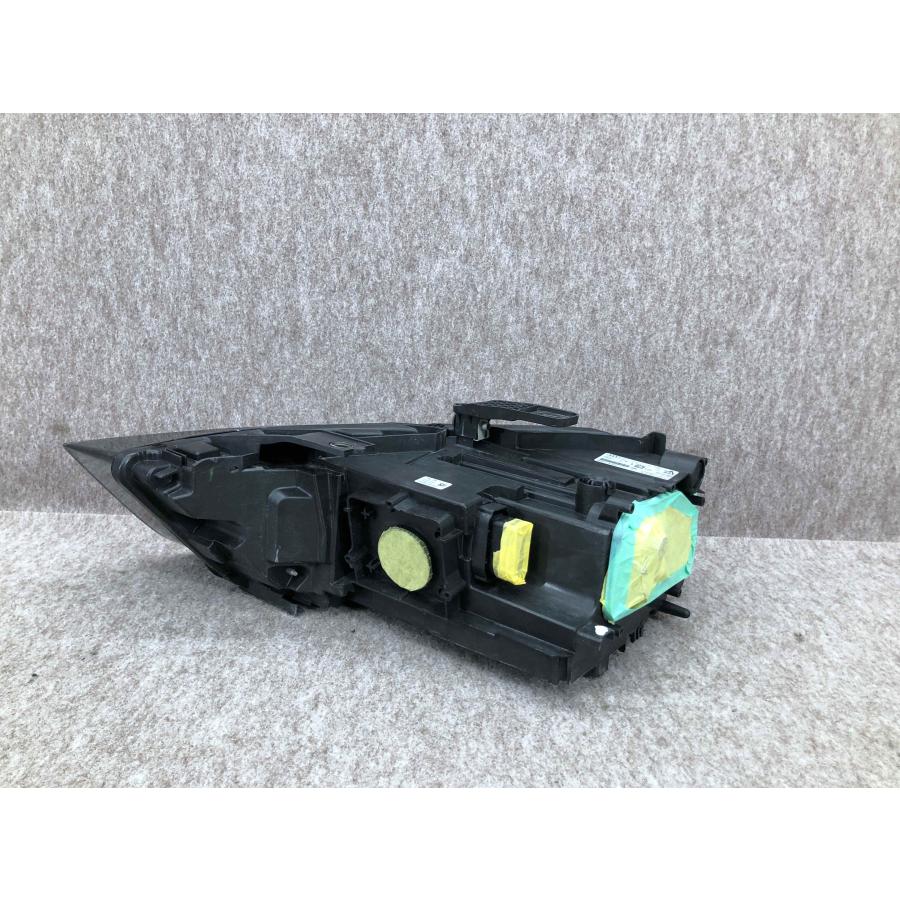 磨き済み アウディQ3 右ヘッドランプ 右ライト 8U0941034A 8U0 941