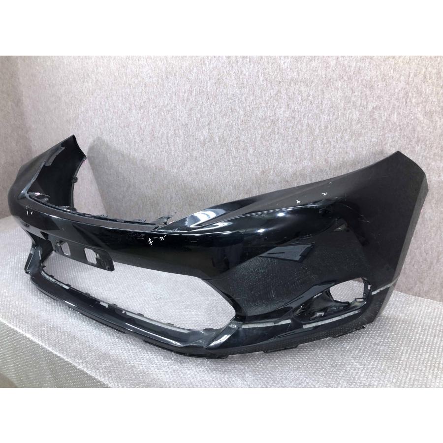 トヨタ ハリアー 60 ZSU60W 前期 純正 フロントバンパー 52119-48C60