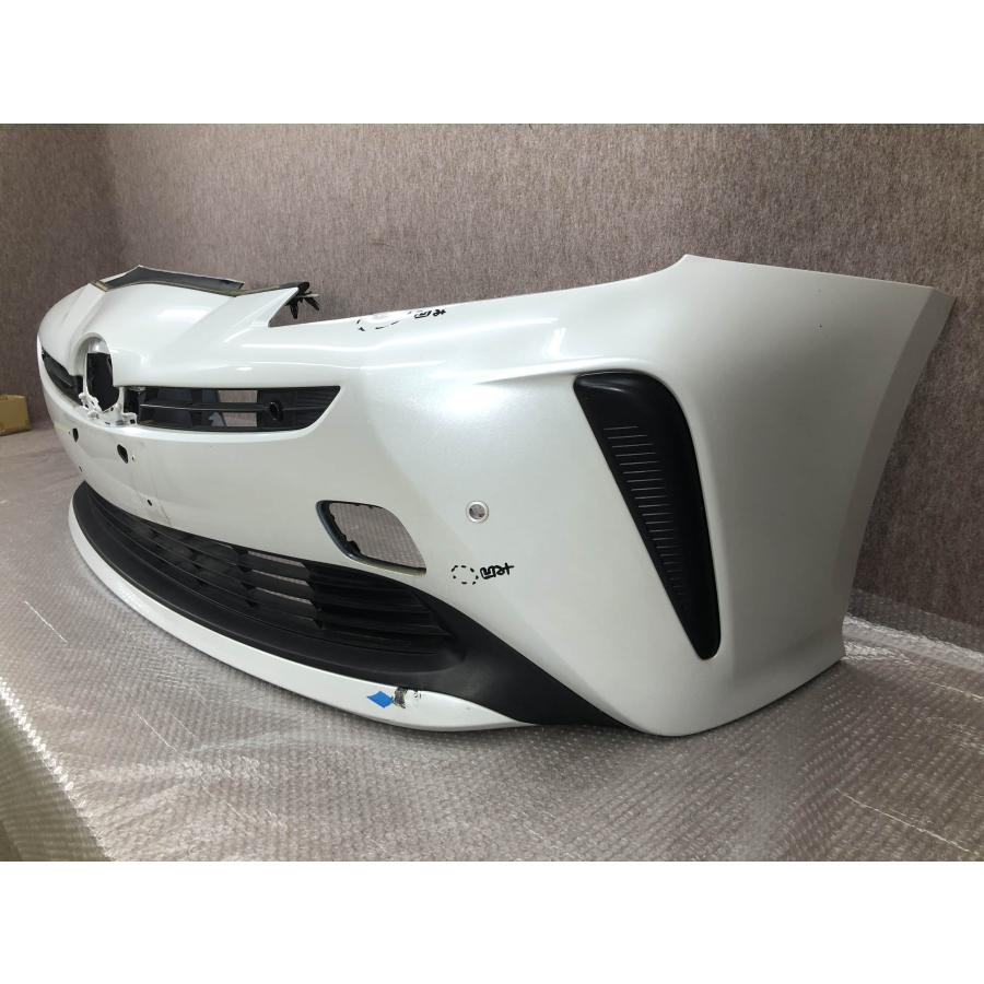 トヨタ プリウス 50系 ZVW50/ZVW51/ZVW55 後期 純正 フロントバンパー