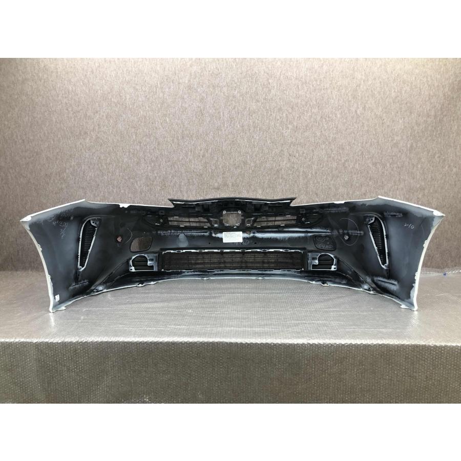 トヨタ プリウス 50系 ZVW50/ZVW51/ZVW55 後期 純正 フロントバンパー